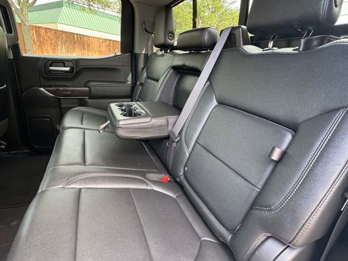 Used 2019 GMC Sierra 1500 SLT RWD image 31