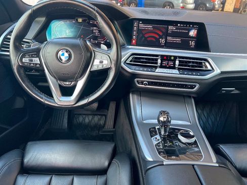 Used 2021 BMW X5 xDrive40i AWD/4WD image 15