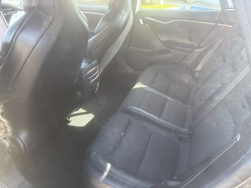 Used 2018 Tesla Model S 75D image 19