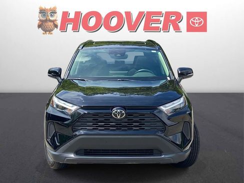 Used 2023 Toyota RAV4 XLE w/ Convenience Package AWD/4WD image 6