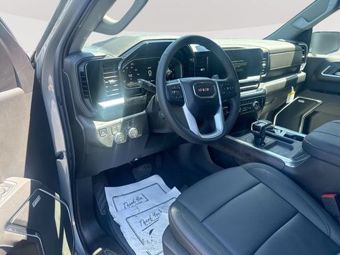 New 2026 GMC Sierra 1500 SLT w/ SLT Convenience Package AWD/4WD image 10