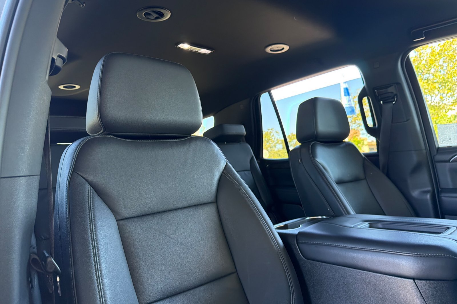 Used 2022 Chevrolet Tahoe Z71 AWD/4WD image 18