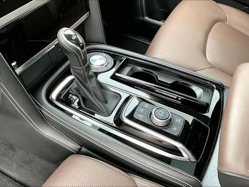 Used 2023 INFINITI QX80 Premium Select w/ Cargo Package image 13