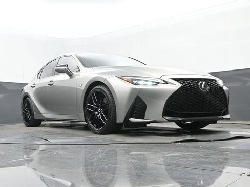 Used 2023 Lexus IS 350 F Sport RWD image 25