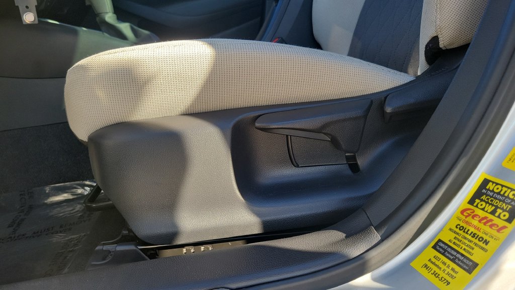 Certified 2023 Toyota Corolla LE FWD image 16