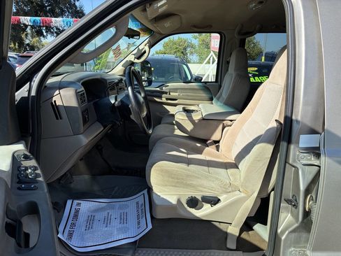 Used 2002 Ford F250 XLT image 3