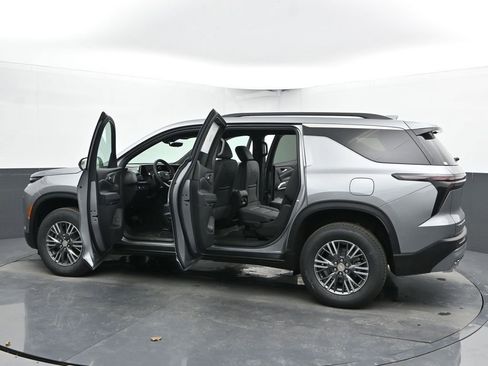 New 2026 Chevrolet Traverse LT w/ Driver Confidence Package image 47