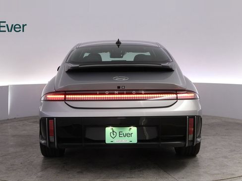 Used 2024 Hyundai Ioniq 6 Limited RWD image 15