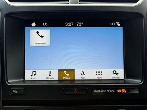 Used 2018 Ford Explorer XLT w/ Equipment Group 202A AWD/4WD image 37