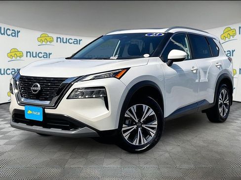 Used 2023 Nissan Rogue SV w/ SV Premium B Package AWD/4WD image 3