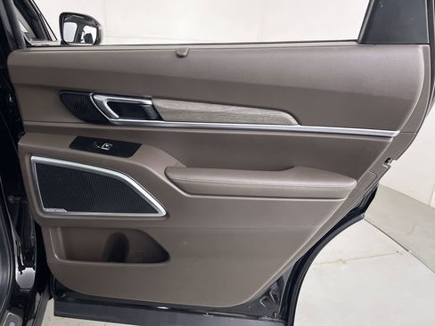 Used 2022 Kia Telluride SX w/ Nightfall Edition Package image 25