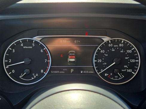 Used 2024 Nissan Rogue SV image 20