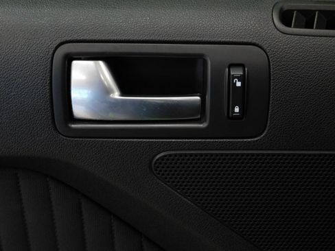 Used 2013 Ford Mustang Boss 302 w/ Boss 302 Accessory Pkg image 40