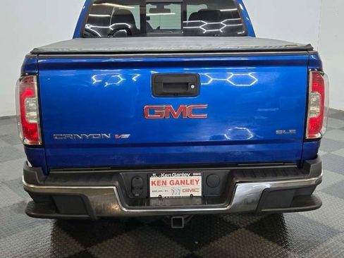 Used 2018 GMC Canyon SLE w/ SLE Convenience Package image 12