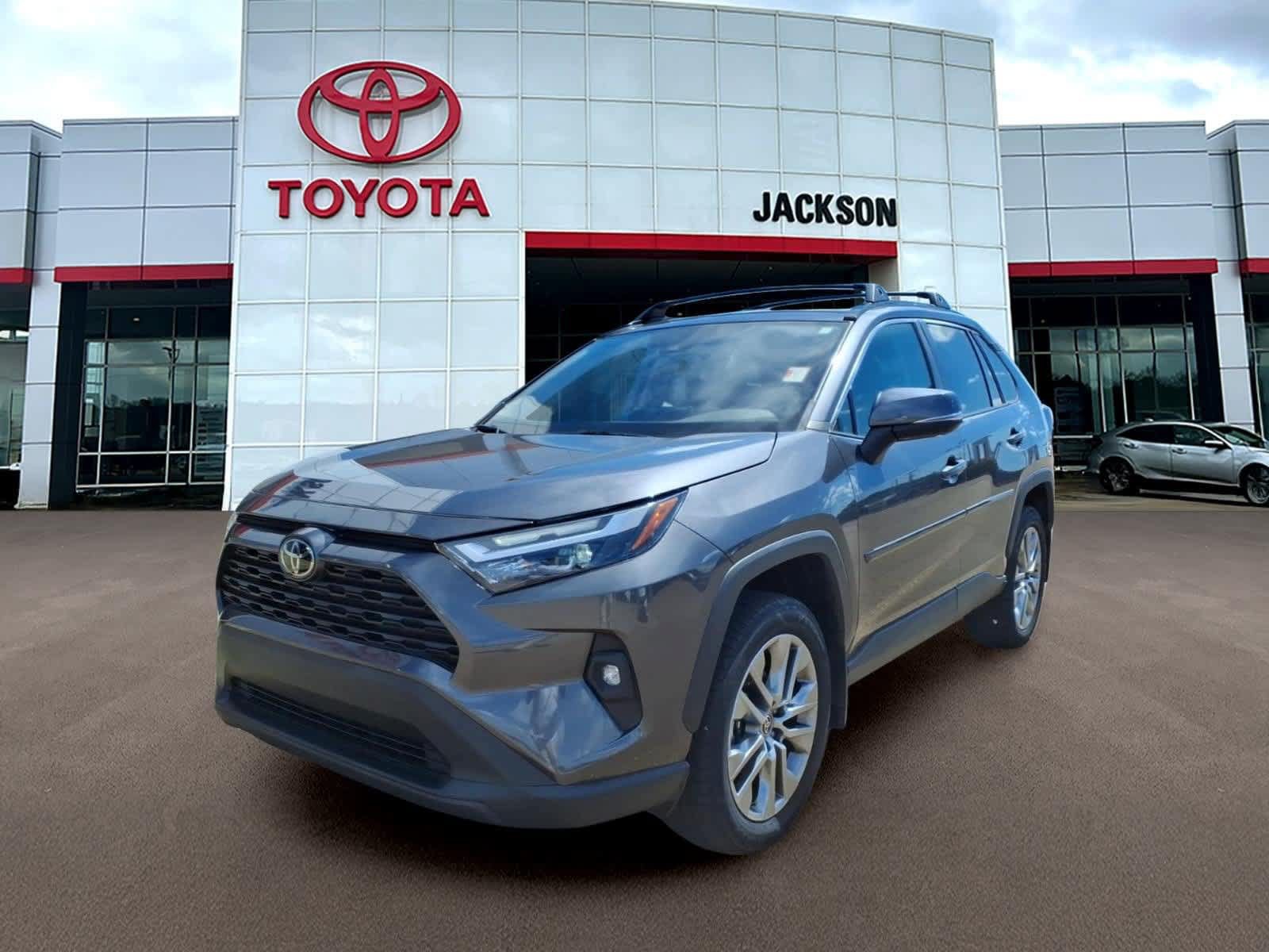 Certified 2023 Toyota RAV4 XLE Premium FWD image 1