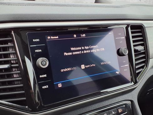 Used 2021 Volkswagen Atlas SEL image 19