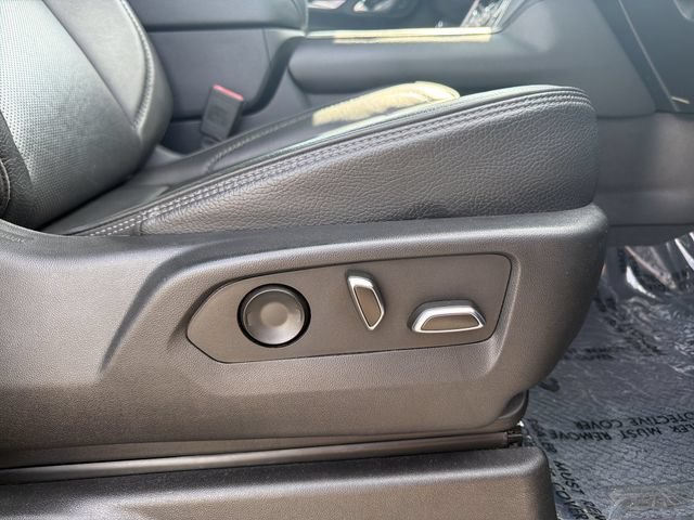 Used 2023 GMC Yukon Denali w/ Max Trailering Package RWD image 15