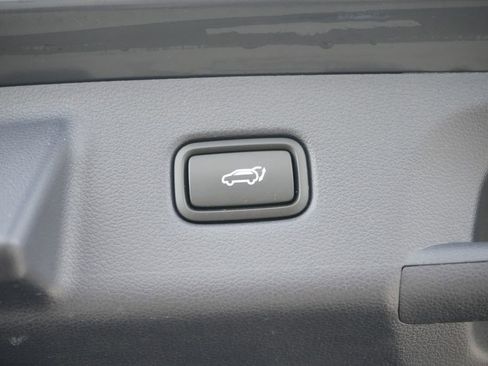 Used 2025 Hyundai Palisade Calligraphy image 11