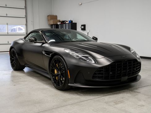 Used 2025 Aston Martin DB12 Convertible RWD image 42