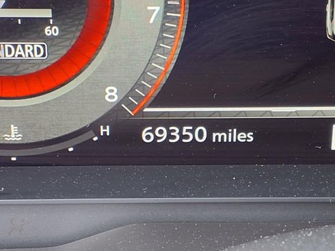 Used 2021 Nissan Rogue Platinum image 22