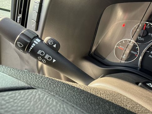 New 2025 GMC Savana 2500 w/ Driver Convenience Package image 17