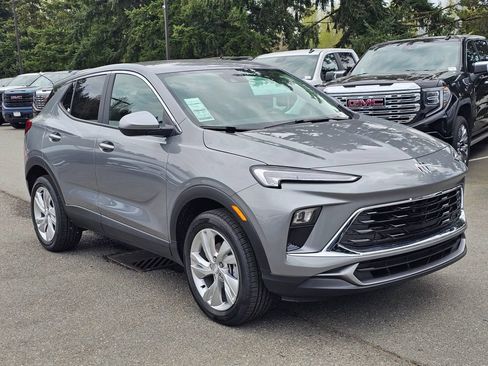 New 2026 Buick Encore GX Preferred AWD/4WD image 7