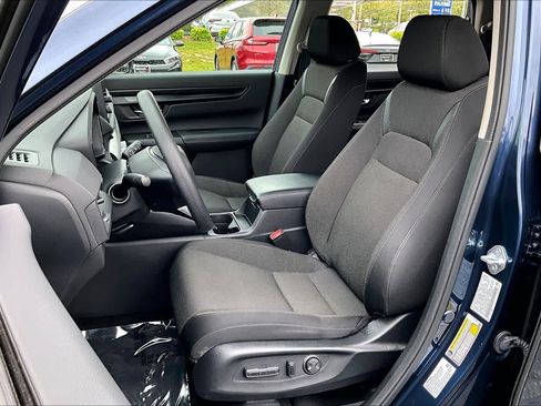 Used 2023 Honda CR-V EX image 8