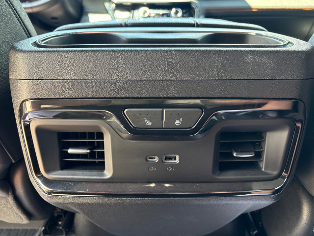 Used 2024 GMC Sierra 1500 AT4 w/ Technology Package AWD/4WD image 19