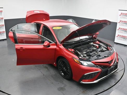 Used 2023 Toyota Camry XSE FWD image 40
