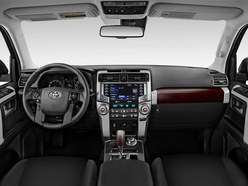 Used 2022 Toyota 4Runner Limited AWD/4WD image 3