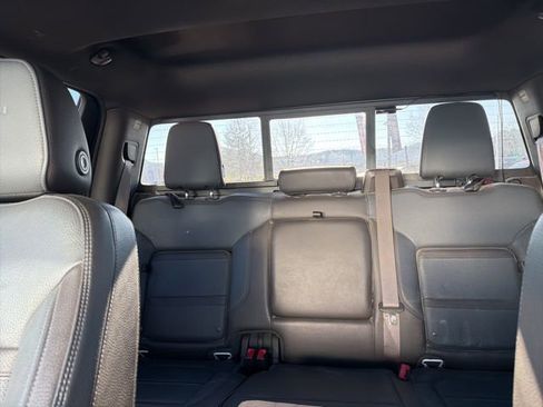 Used 2023 GMC Sierra 3500 Denali image 29