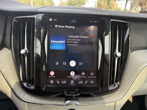Certified 2024 Volvo XC60 B5 Plus w/ Protection Package Premier AWD/4WD image 23