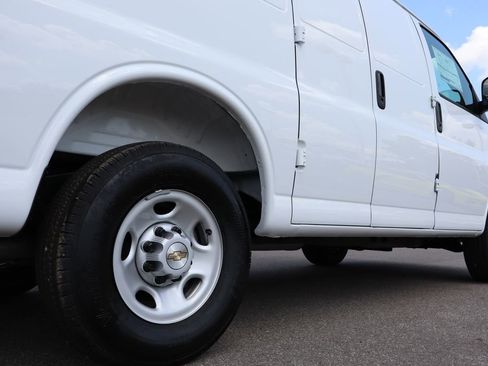 New 2025 Chevrolet Express 2500 w/ Driver Convenience Package image 28