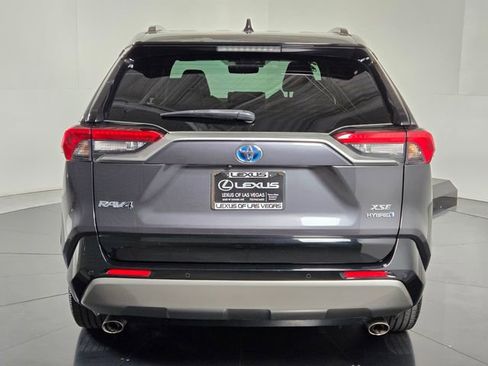 Used 2023 Toyota RAV4 XSE AWD/4WD image 5
