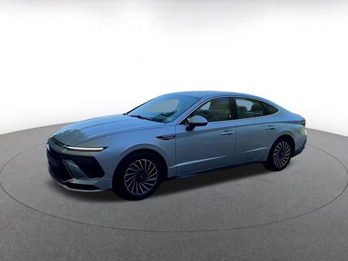 Used 2025 Hyundai Sonata SEL FWD image 8