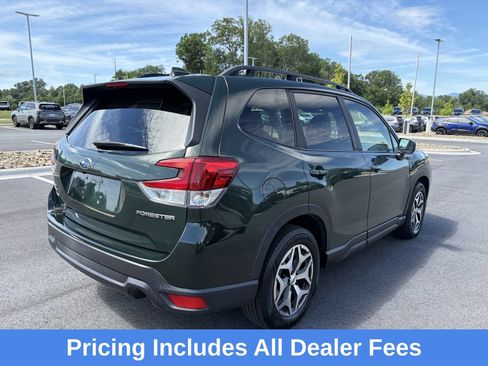 Used 2023 Subaru Forester Premium AWD/4WD image 7