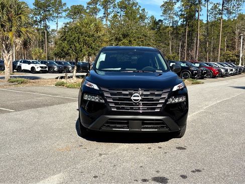 New 2026 Nissan Rogue S image 2