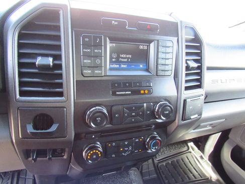 Used 2017 Ford F350 XL w/ Power Equipment Group RWD image 11