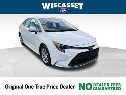 Used 2024 Toyota Corolla LE image 19