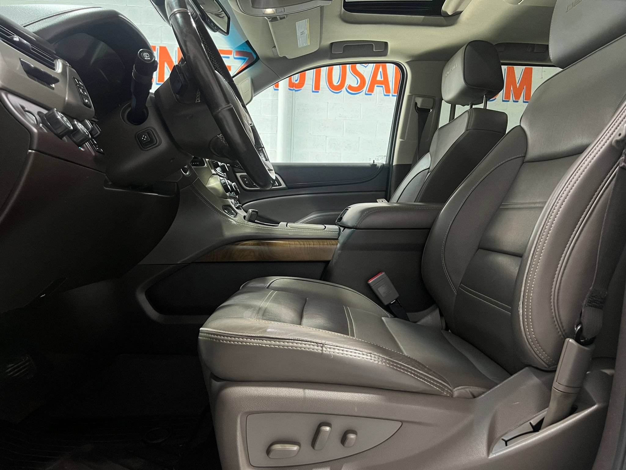 Used 2019 GMC Yukon Denali w/ Denali Ultimate Package AWD/4WD image 11