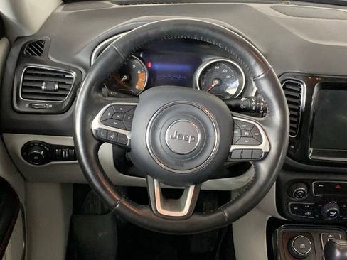 Used 2019 Jeep Compass Limited AWD/4WD image 14