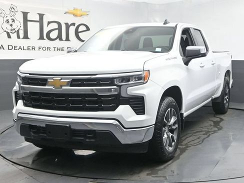 Used 2023 Chevrolet Silverado 1500 LT AWD/4WD image 7