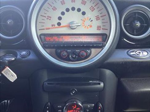 Used 2014 MINI Cooper Roadster S w/ Sport Package image 19