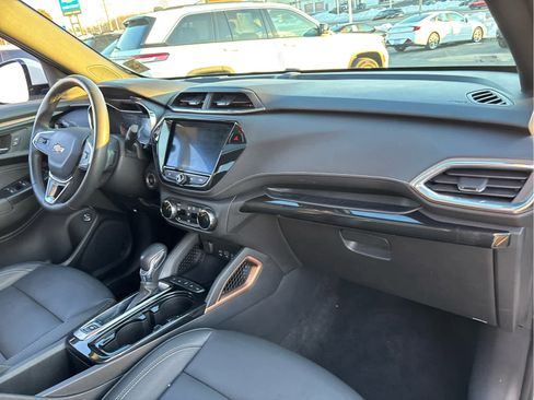 Certified 2023 Chevrolet TrailBlazer ACTIV w/ Sun and Liftgate Package image 33