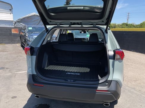 Used 2021 Toyota RAV4 XLE Premium AWD/4WD image 26
