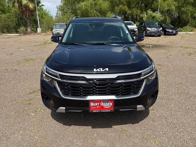 Used 2024 Kia Seltos S FWD image 2