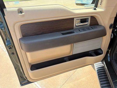 Used 2013 Ford F150 Lariat w/ Lariat Chrome Pkg AWD/4WD image 9