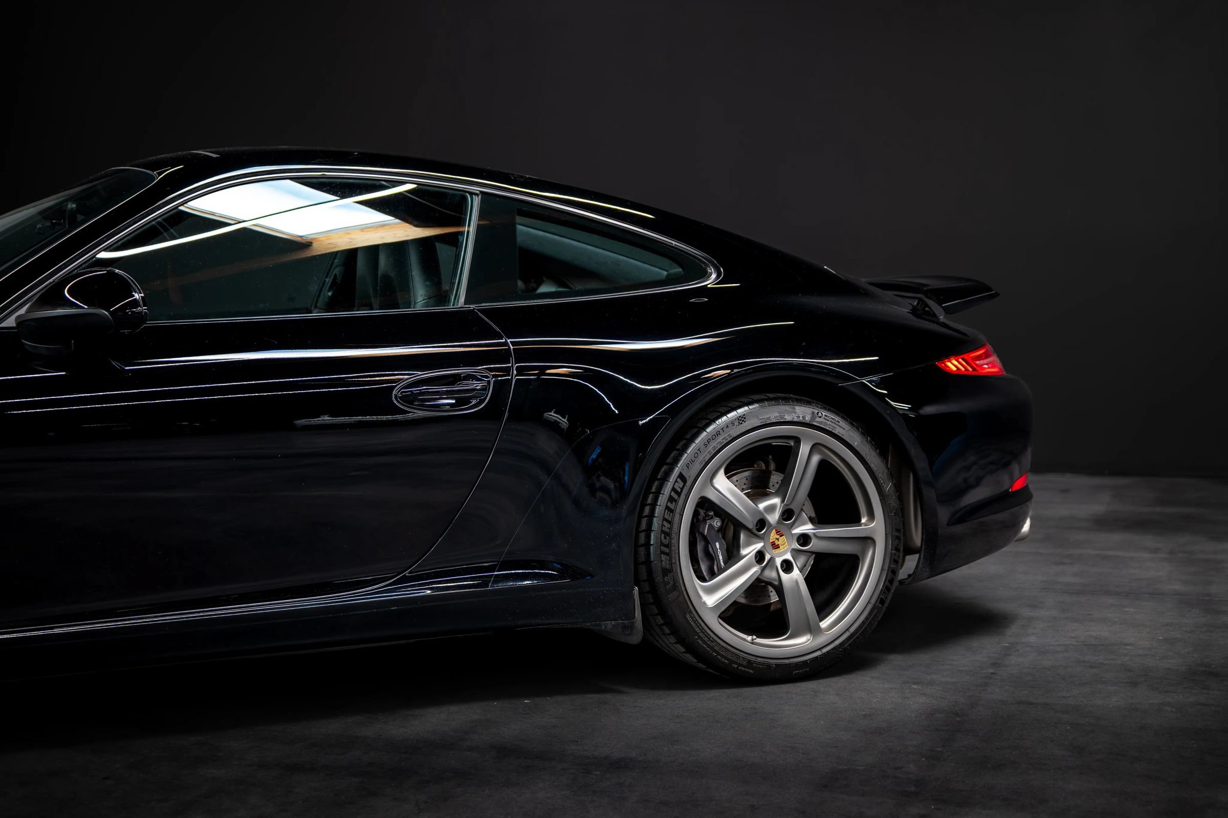 Used 2014 Porsche 911 Carrera image 14