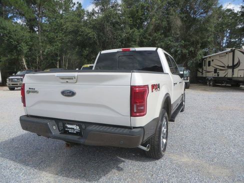Used 2017 Ford F150 Lariat w/ Equipment Group 502A Luxury AWD/4WD image 6