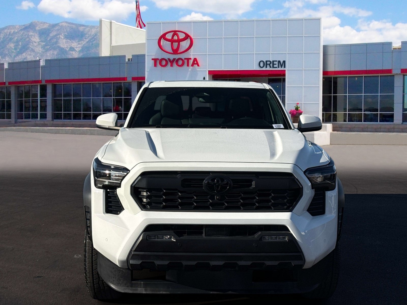 Used 2026 Toyota Tacoma TRD Off-Road w/ TRD Off Road Premium Package AWD/4WD image 2